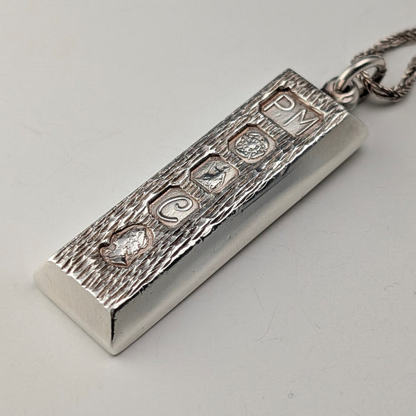 1977 British Britannia Silver Ingot Pendant 1 Troy Ounce Pure Silver Necklace